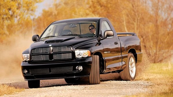 2004-dodge-ram-srt-10-68-654951c2255df.jpg